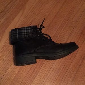 Black Arizona Boots Size 9